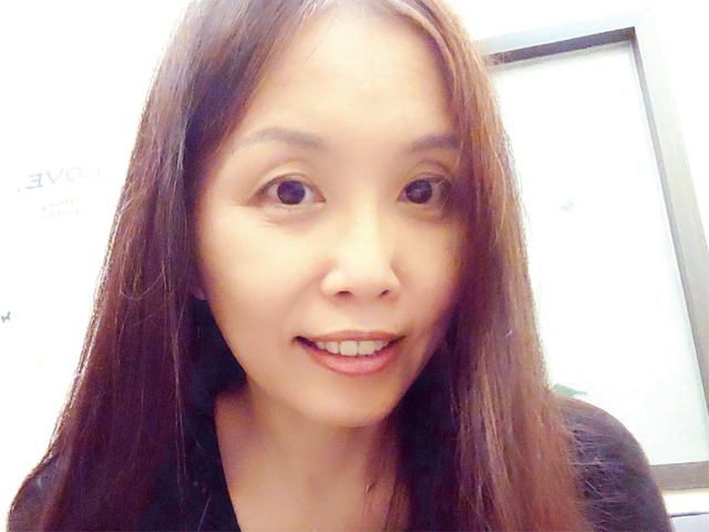 本集主持人RIVA